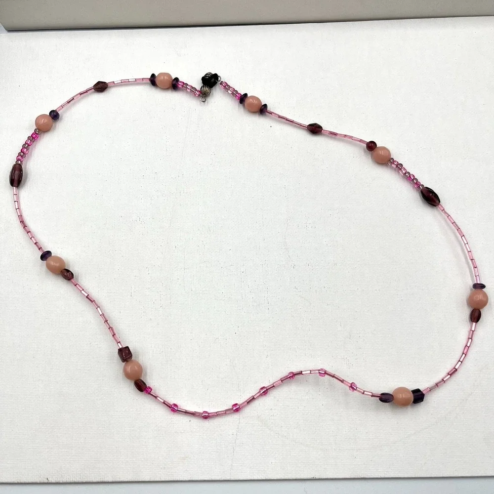 Vintage Y2K‎ Pink & Purple Beaded Long Strand Necklace Retro Boho Chic Classic